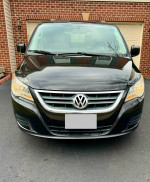 2012 Volkswagen Routan SE FWD 113,000 mi