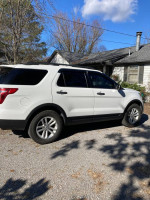2015 Ford Explorer 136,000 mi