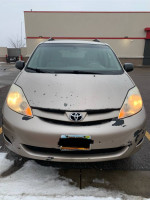 2007 Toyota Sienna 93,000 mi