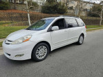 2009 Toyota Sienna XLE 7-Passenger FWD 77,000 mi