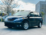 2013 Toyota Sienna XLE 7-Passenger AWD 50,000 mi