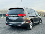 2017 Chrysler Pacifica Touring FWD 58,000 mi