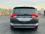 2017 Chrysler Pacifica Touring FWD 58,000 mi