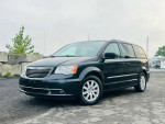 2015 Chrysler Town and Country Touring FWD 111,000 mi