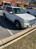 2010 Ford Explorer Eddie Bauer RWD 106,000 mi