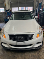 INFINITI 129,000 mi