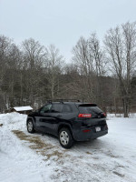2015 Jeep Cherokee Sport FWD 108,000 mi