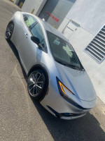 2023 Toyota Prius XLE FWD 122,000 mi