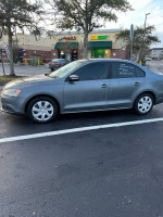 2014 Volkswagen Jetta SE FWD 66,000 mi