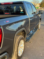 2021 GMC Sierra 1500 SLT 4WD 61,000 mi