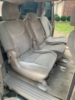 2010 Toyota Sienna 147,000 mi