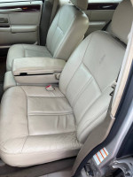 2004 Lincoln Town Car Ultimate RWD 59,000 mi