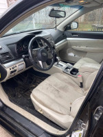 2010 Subaru Legacy 136,000 mi