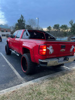 2016 Chevrolet Silverado 1500 125,000 mi