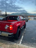 2016 Chevrolet Silverado 1500 125,000 mi
