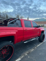 2016 Chevrolet Silverado 1500 125,000 mi