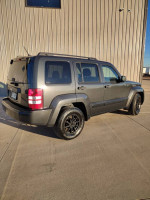 2011 Jeep Liberty 146,000 mi