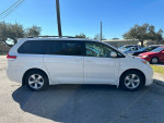 2012 Toyota Sienna 121,000 mi