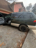 1999 Toyota Sienna 134,000 mi