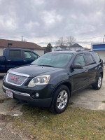 2011 GMC Acadia 61,000 mi