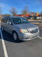 2013 Chrysler Town and Country Touring FWD 88,000 mi
