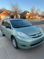 2006 Toyota Sienna LE 7-Passenger FWD 85,000 mi