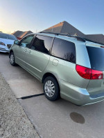 2006 Toyota Sienna LE 7-Passenger FWD 85,000 mi