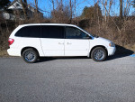 2006 Chrysler Town and Country 138,000 mi