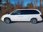 2006 Chrysler Town and Country 138,000 mi