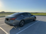 2019 Nissan Altima 2.5 Platinum FWD 139,000 mi