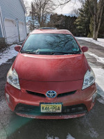 2014 Toyota Prius 132,000 mi