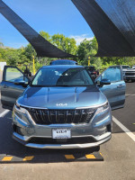 2023 Kia Carnival EX FWD 142,000 mi
