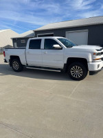 2017 Chevrolet Silverado 1500 LT 4WD  80,000 mi
