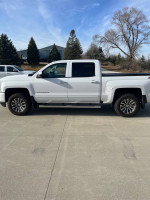 2017 Chevrolet Silverado 1500 LT 4WD  80,000 mi