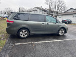 2013 Toyota Sienna 65,000 mi