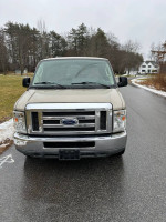 Ford E-350 133,000 mi