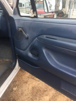 1995 Ford F-150 147,000 mi
