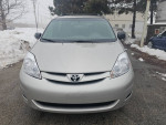 Toyota Sienna 123,000 mi