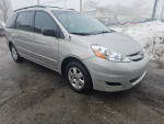 Toyota Sienna 123,000 mi
