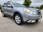 2010 Subaru Outback 52,000 mi