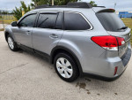 2010 Subaru Outback 52,000 mi