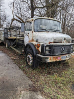 Mercedes-Benz 122,000 mi