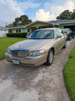 2006 Lincoln Town Car 73,000 mi