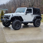 2017 Jeep Wrangler 121,000 mi