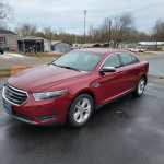 2015 Ford Taurus 144,000 mi