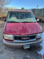 1997 GMC Safari 100,000 mi