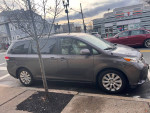 2013 Toyota Sienna XLE 7-Passenger AWD 141,000 mi