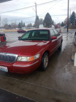 2000 Mercury Grand Marquis 82,000 mi
