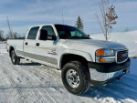 2002 GMC Sierra 2500HD 69,000 mi