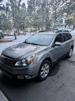 2011 Subaru Outback 106,000 mi